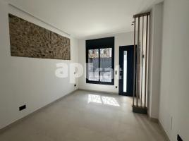 Квартиры, 49.00 m², pядом автобусный и железнодорожный, почти новый