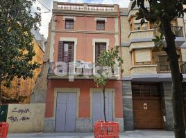 , 496.00 m², fast neu