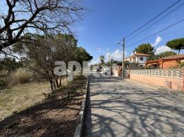 , 1057.00 m², Calle Corona Australis, 11