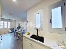 Ático, 102.00 m², cerca bus y metro