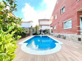  (unifamiliar aïllada), 276 m², Zona