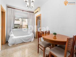 Pis, 59.00 m², près de bus et de métro, Plaza Santa Eulália
