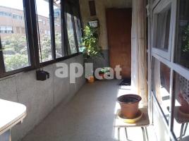 Pis, 66.00 m², 靠近巴士和地铁, El Besòs