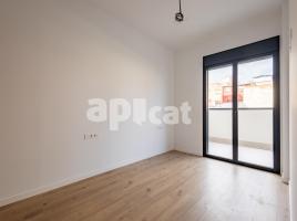 Piso, 85.00 m², cerca de bus y tren, nuevo, Calle Leonardo da Vinci