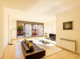 Houses (terraced house), 273 m², almost new, Calle Mont Blanc