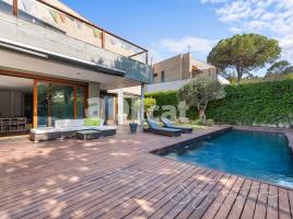  (unifamiliar aïllada), 488 m², 九成新, Calle Sant Cugat