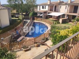  (unifamiliar aïllada), 289 m², fast neu
