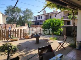  (unifamiliar aïllada), 289 m², fast neu