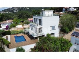  (unifamiliar aïllada), 245 m²