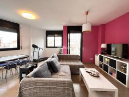 Pis, 99.00 m², presque neuf