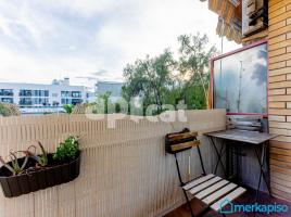 Piso, 72.00 m², cerca de bus y tren