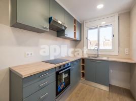 Àtic, 100.00 m², prop de bus i tren, Calle Nostra Senyora de Lourdes, 13