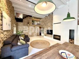  (unifamiliar adossada), 211.00 m², 九成新