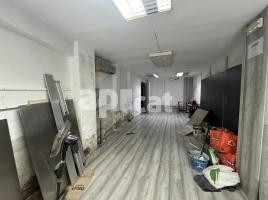 租 , 72.00 m², Avenida Alcalde Porqueres