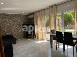 Casa (unifamiliar adossada), 180.00 m²
