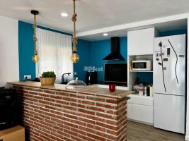 Unifamiliar adossada, 132.00 m²