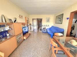 Pis, 98.00 m², près de bus et de train, MOLIVELL