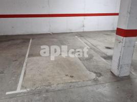 Парковка, 10.00 m², почти новый, Calle del Bruc, 50