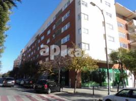 , 117.00 m², Calle de l'Abat Escarré