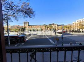 Oficina, 80.00 m², cerca bus y metro