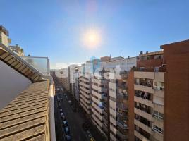 Квартиры, 130.00 m², pядом автобусный и железнодорожный, Calle D'Higini Angles