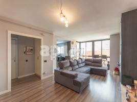 Piso, 126.00 m², cerca de bus y tren