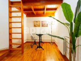 Piso, 80.00 m², cerca de bus y tren