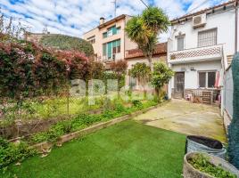 Pis, 97.00 m², حافلة قرب والقطار