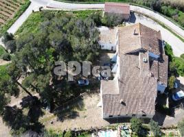 Casa (masia), 1857 m², Zona