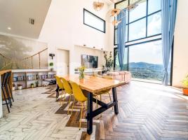 Casa (chalet / torre), 270.00 m², nuevo, Calle Puig Vicenç, 3