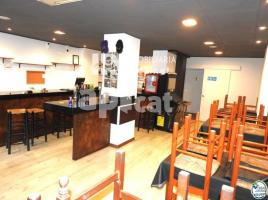 Business premises, 370 m², Zona