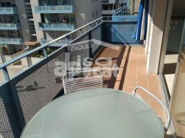 Apartamento, 93.00 m², seminuevo, Calle de la Indústria