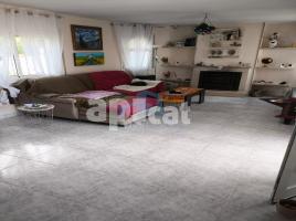  (xalet / torre), 95.00 m², in der Nähe von Bus und Bahn, Calle Àries