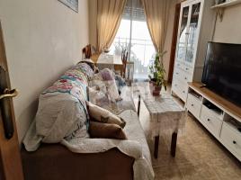 Piso, 70.00 m², cerca de bus y tren