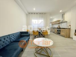 Casa (unifamiliar adossada), 270.00 m², prop de bus i tren