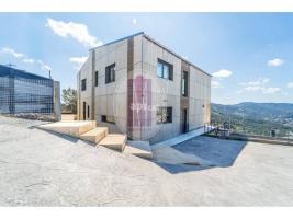 Unifamiliar aïllada, 270.00 m², presque neuf