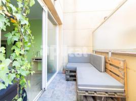 Flat, 87.00 m², near bus and train, almost new