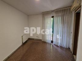 Квартиры, 80.00 m², pядом автобусный и железнодорожный, Avenida del Torrent Gornal