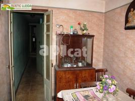 (unifamiliar aïllada), 452.00 m², près de bus et de train