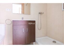 Pis, 66.00 m²