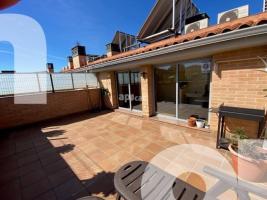 Dúplex, 90.00 m², fast neu
