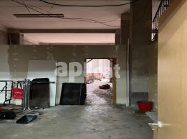 Коммерческая недвижимость, 695.00 m²
