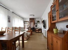 Casa (unifamiliar aislada), 121.00 m², cerca de bus y tren
