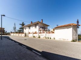 Casa (unifamiliar aïllada), 272.00 m², prop de bus i tren