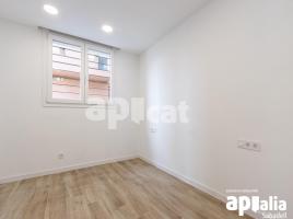 Flat, 88.00 m², near bus and train