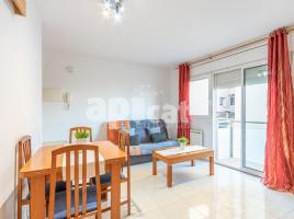 Flat, 66.00 m², near bus and train, almost new, Calle Pujades, 56