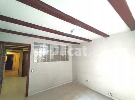 Piso, 51.00 m², cerca bus y metro
