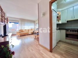 Flat, 80.00 m², near bus and train