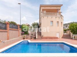 (unifamiliar aïllada), 185.00 m², حافلة قرب والقطار, جديد تقريبا