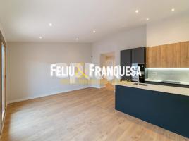 Lloguer àtic, 130.00 m², prop de bus i tren, seminou